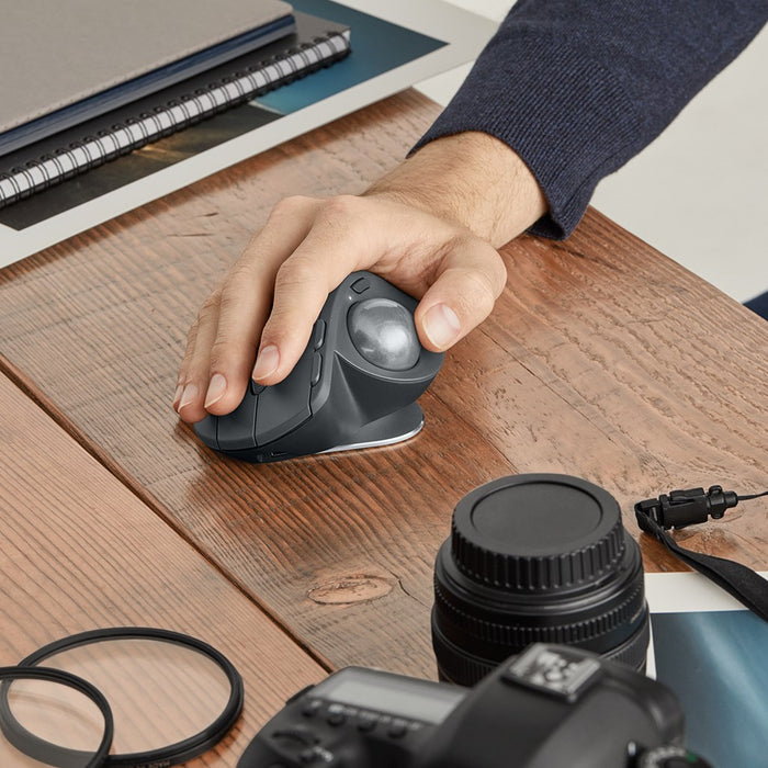 Logitech Wireless Mouse MX ERGO Trackball A new standard of comfort and precision Advanced tracking